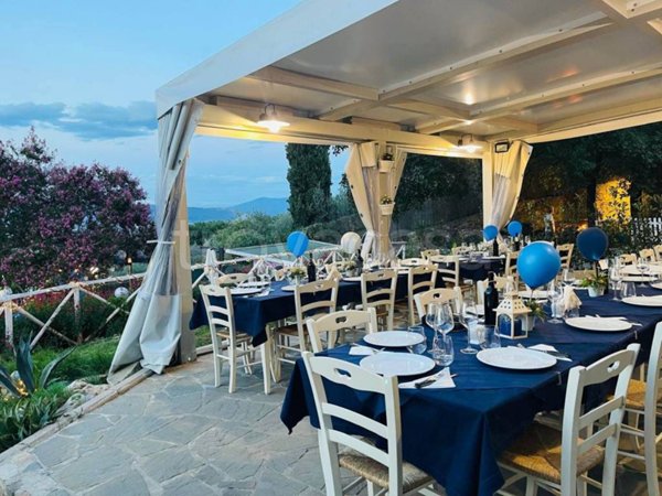 casa indipendente in vendita a Quarrata in zona Tizzana