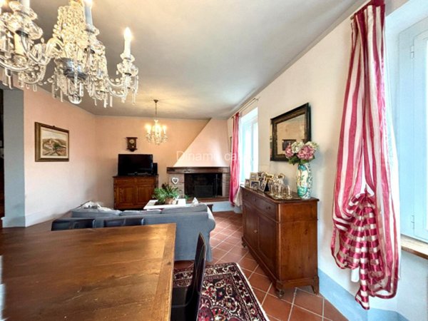 casa indipendente in vendita a Quarrata in zona Casini