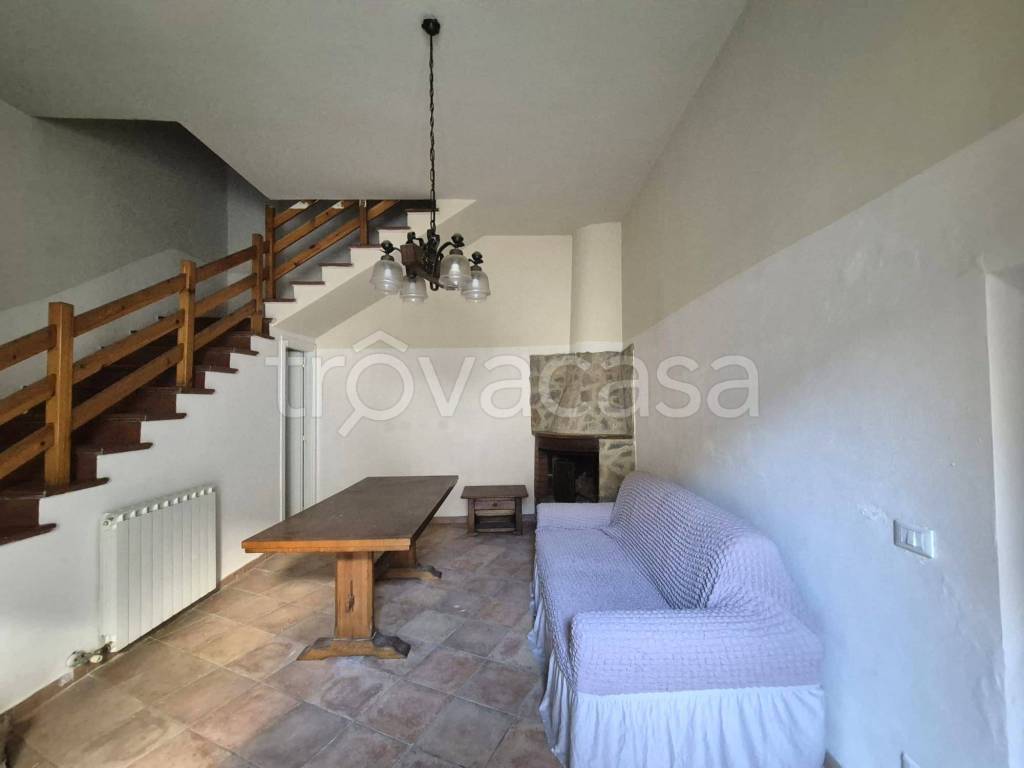 casa indipendente in vendita a Quarrata