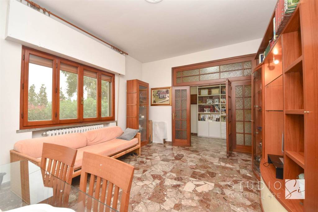 casa indipendente in vendita a Quarrata