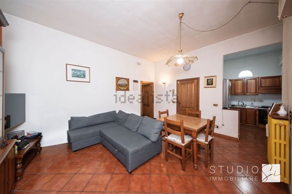 casa indipendente in vendita a Quarrata in zona Catena