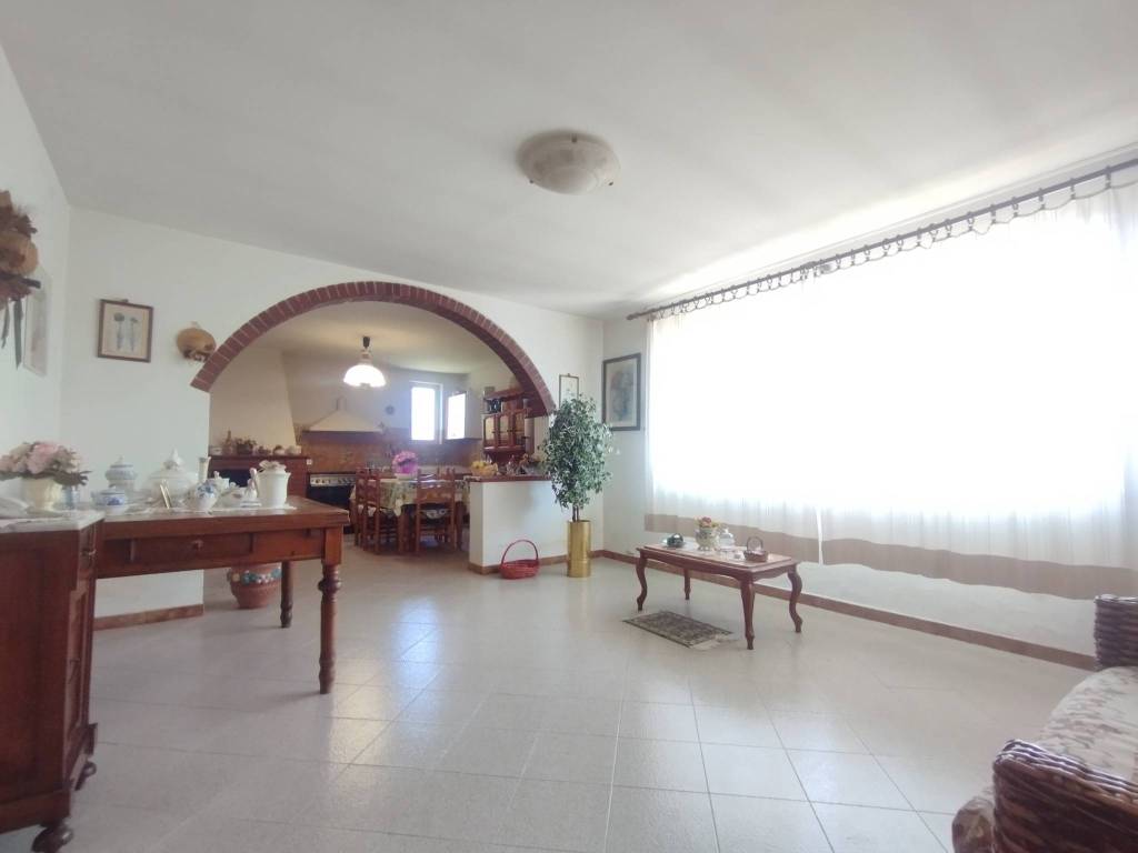 casa indipendente in vendita a Quarrata