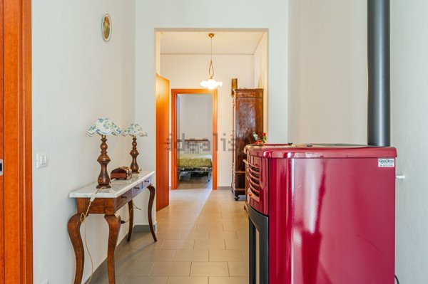 casa indipendente in vendita a Quarrata