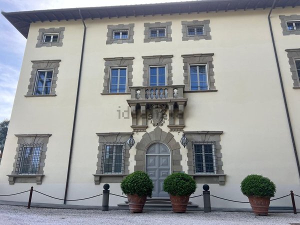 appartamento in vendita a Quarrata in zona Tizzana