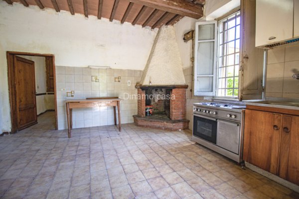 casa indipendente in vendita a Quarrata