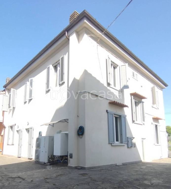 casa indipendente in vendita a Quarrata in zona Montemagno
