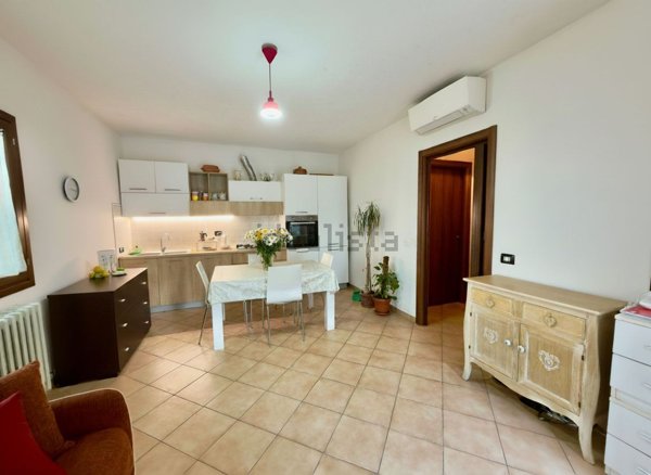 appartamento in vendita a Quarrata in zona Olmi