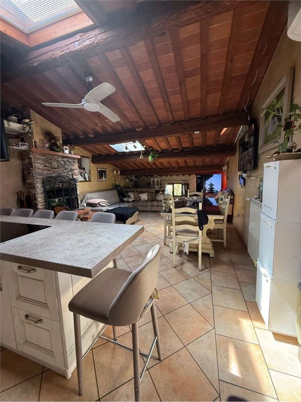 appartamento in vendita a Quarrata in zona Casini