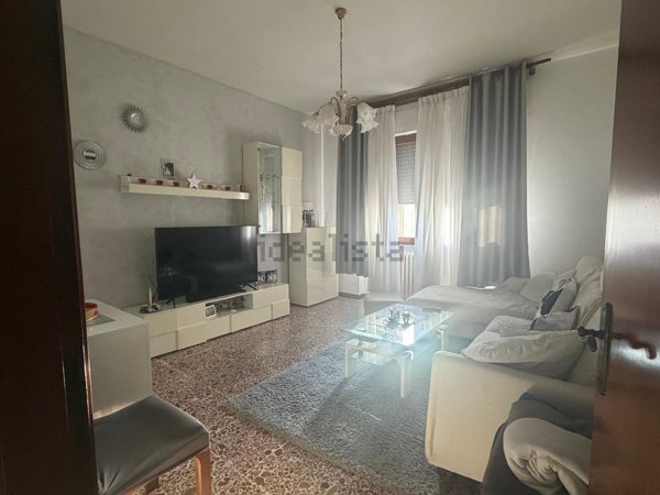 appartamento in vendita a Quarrata in zona Valenzatico