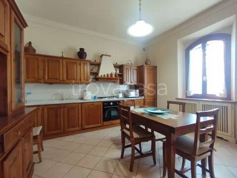 casa indipendente in vendita a Quarrata in zona Catena