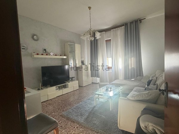 appartamento in vendita a Quarrata in zona Olmi