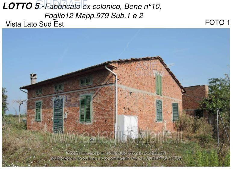 casa indipendente in vendita a Quarrata