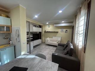 casa indipendente in vendita a Quarrata in zona Ferruccia