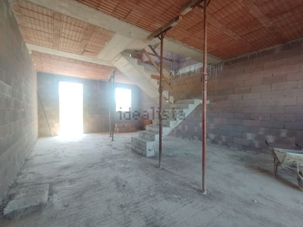casa indipendente in vendita a Quarrata in zona Valenzatico