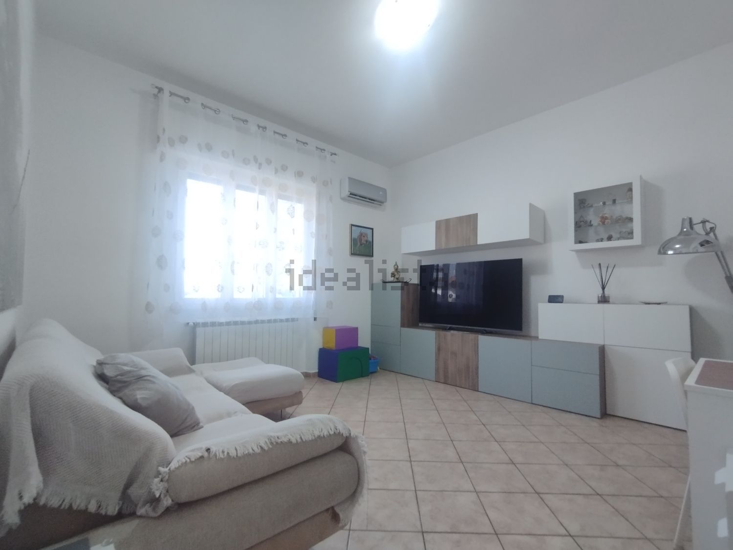 appartamento in vendita a Quarrata in zona Valenzatico