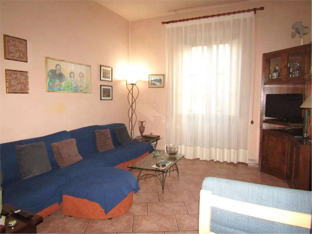 casa indipendente in vendita a Quarrata in zona Olmi