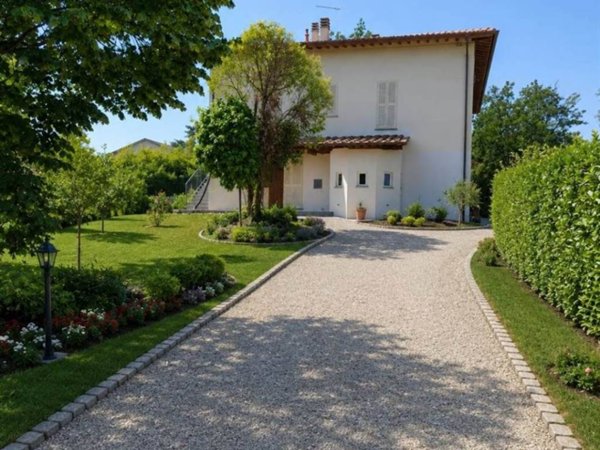 casa indipendente in vendita a Quarrata