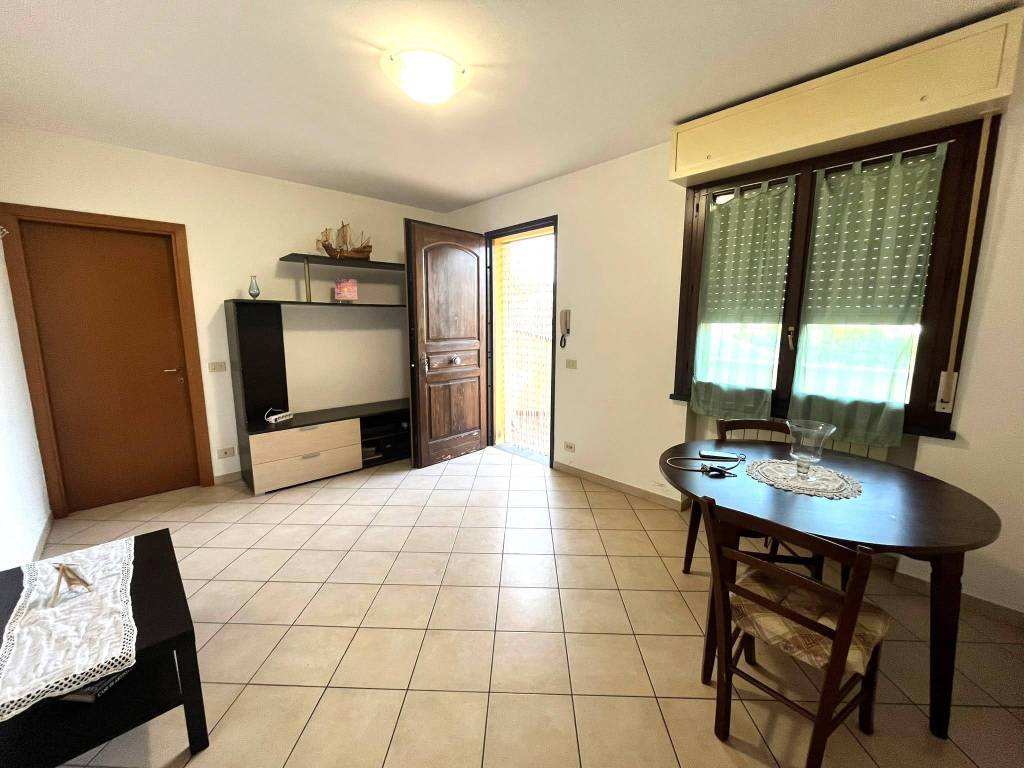 appartamento in vendita a Quarrata in zona Valenzatico