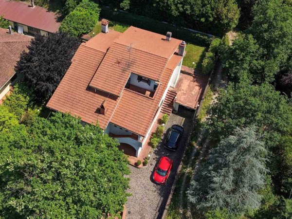 casa indipendente in vendita a Quarrata in zona Santonuovo