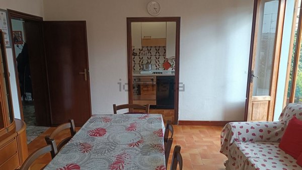 casa indipendente in vendita a Quarrata