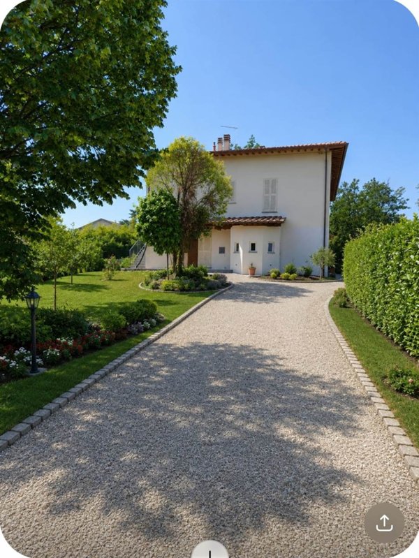 casa indipendente in vendita a Quarrata