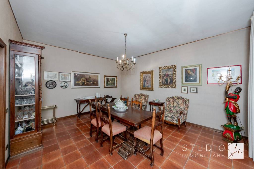 appartamento in vendita a Quarrata in zona Valenzatico