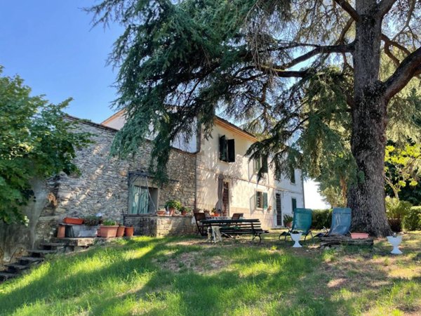 casa indipendente in vendita a Quarrata in zona Santonuovo