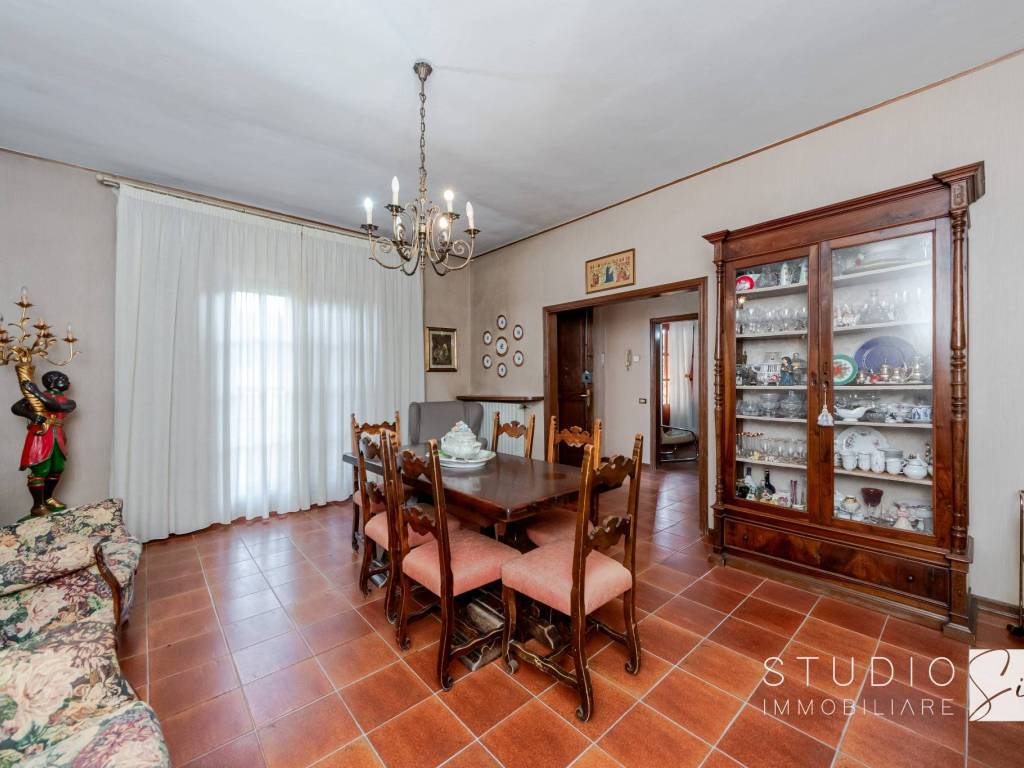 appartamento in vendita a Quarrata in zona Valenzatico