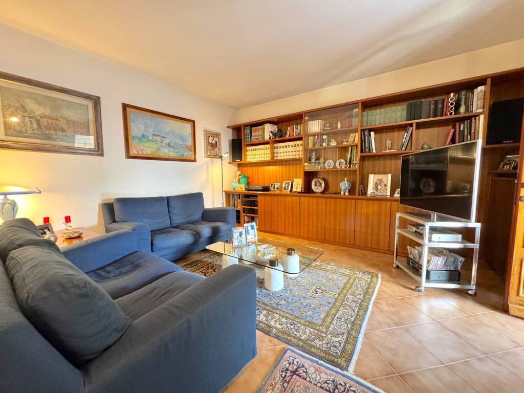 casa indipendente in vendita a Quarrata