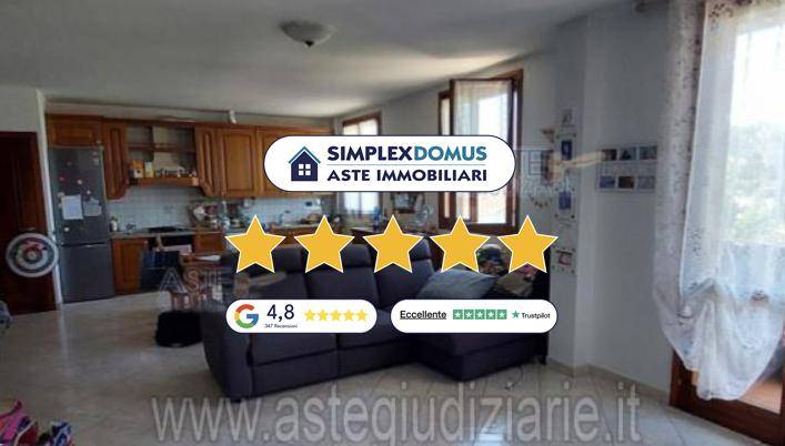 appartamento in vendita a Quarrata in zona Casini