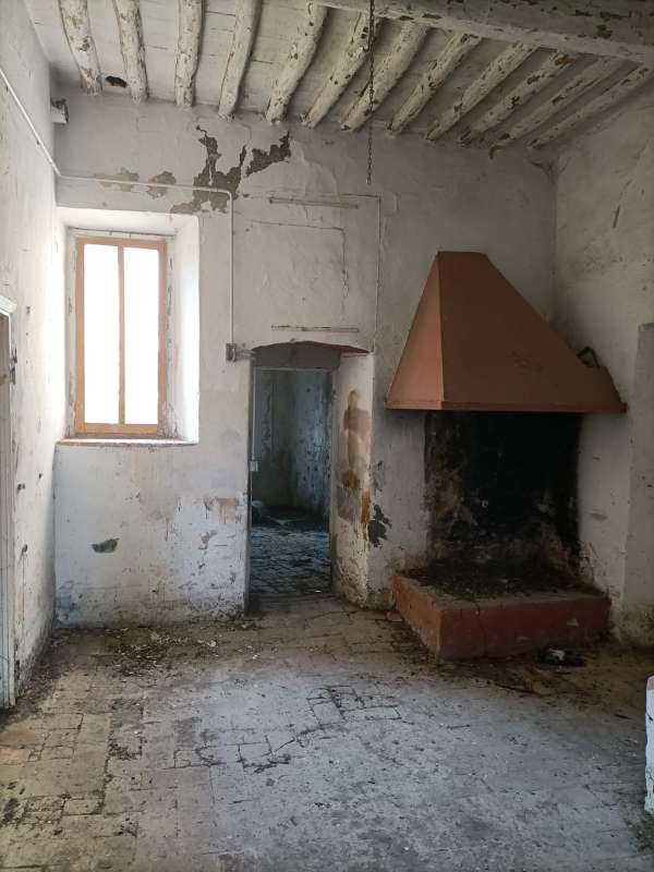 casa indipendente in vendita a Quarrata