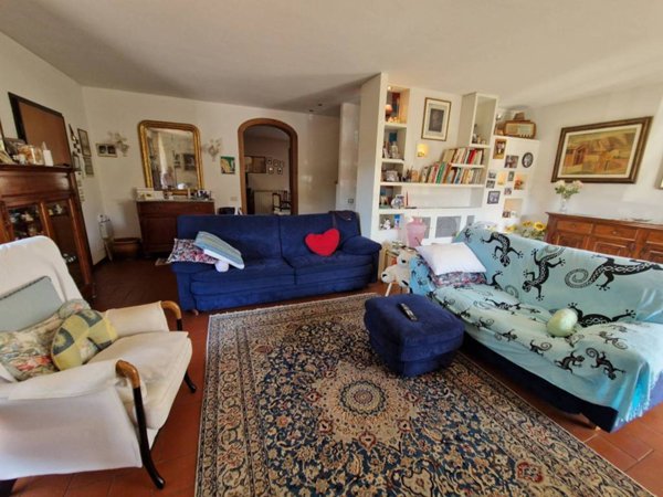 casa indipendente in vendita a Quarrata