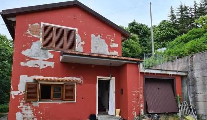 casa indipendente in vendita a Sambuca Pistoiese