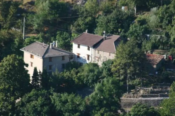 casa indipendente in vendita a Sambuca Pistoiese
