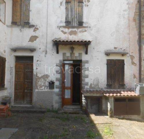 appartamento in vendita a Sambuca Pistoiese in zona Pavana