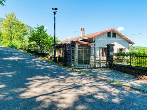 casa indipendente in vendita a Sambuca Pistoiese