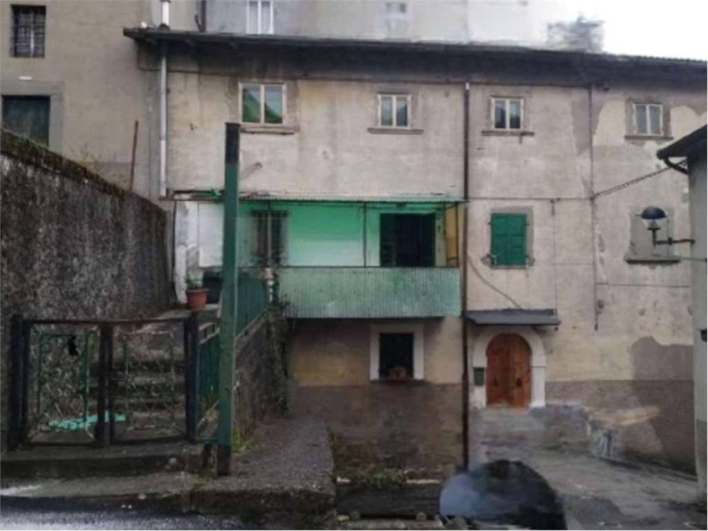 appartamento in vendita a Sambuca Pistoiese in zona Pavana