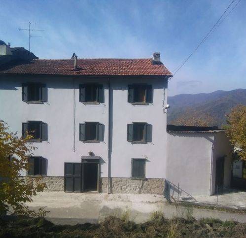 casa indipendente in vendita a Sambuca Pistoiese