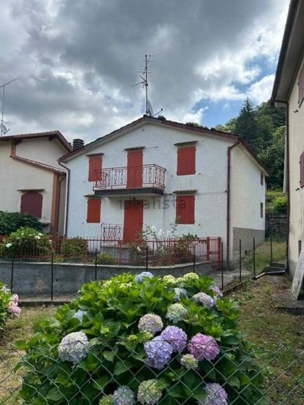 casa indipendente in vendita a Sambuca Pistoiese