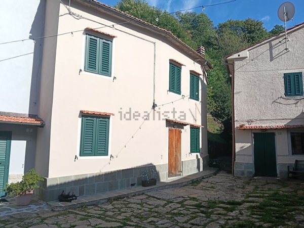 casa indipendente in vendita a Sambuca Pistoiese in zona Frassignoni