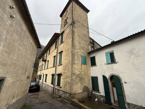 appartamento in vendita a Sambuca Pistoiese in zona Taviano