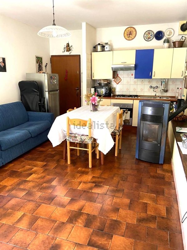 appartamento in vendita a Sambuca Pistoiese in zona Pavana