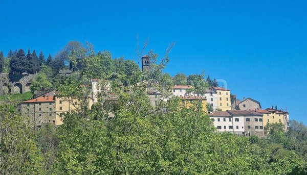 appartamento in vendita a Sambuca Pistoiese in zona Castello