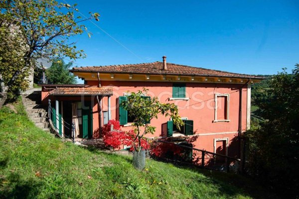 casa indipendente in vendita a Sambuca Pistoiese in zona Pavana