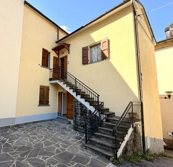 casa indipendente in vendita a Sambuca Pistoiese in zona Pavana