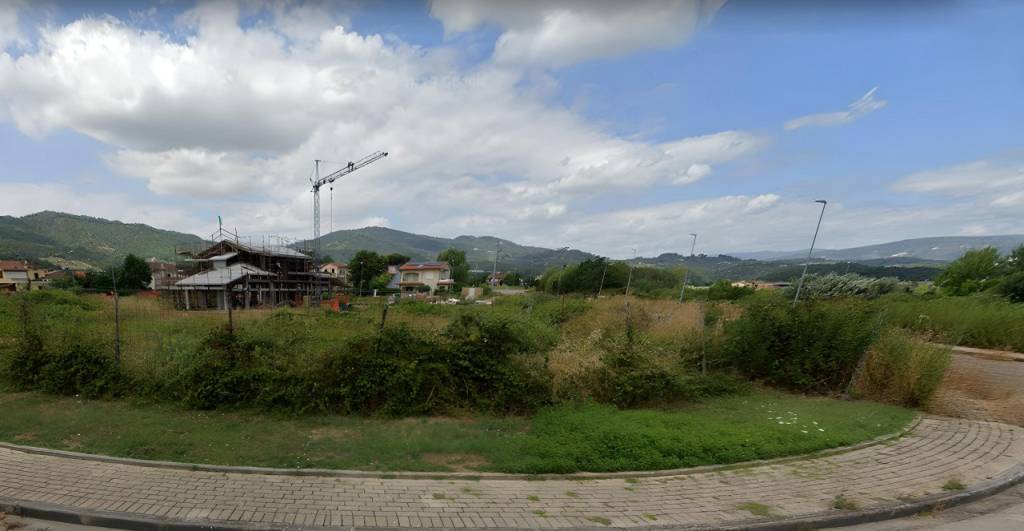 terreno edificabile in vendita a Serravalle Pistoiese in zona Cantagrillo