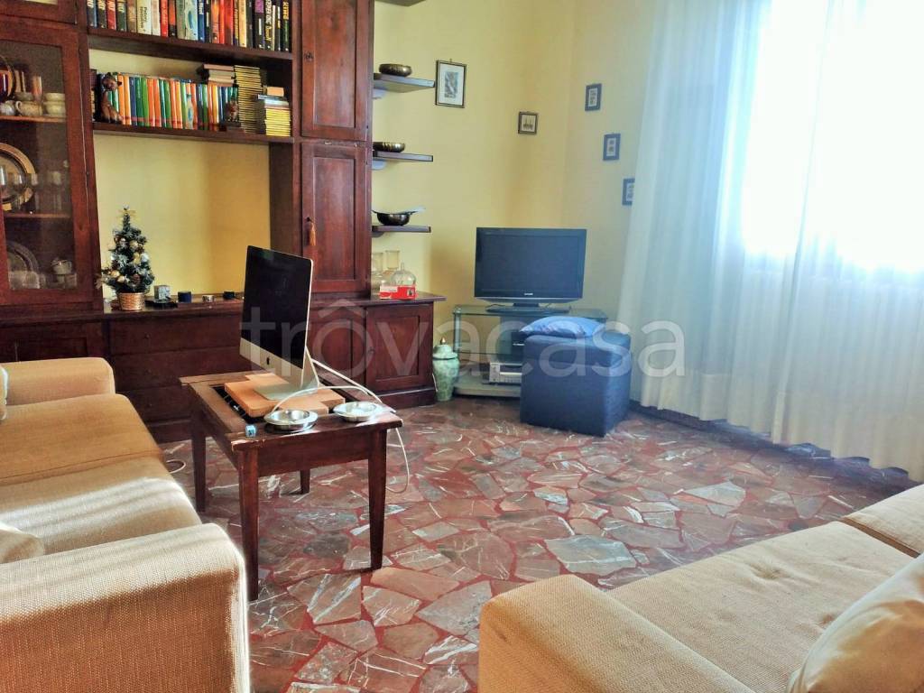 appartamento in vendita a Serravalle Pistoiese in zona Casalguidi