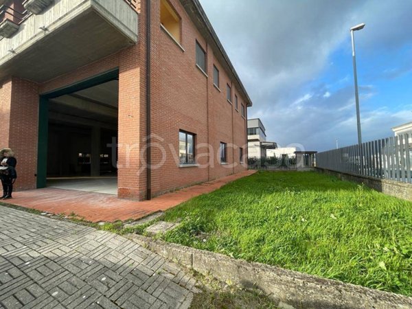 casa indipendente in vendita a Serravalle Pistoiese in zona Ponte Stella
