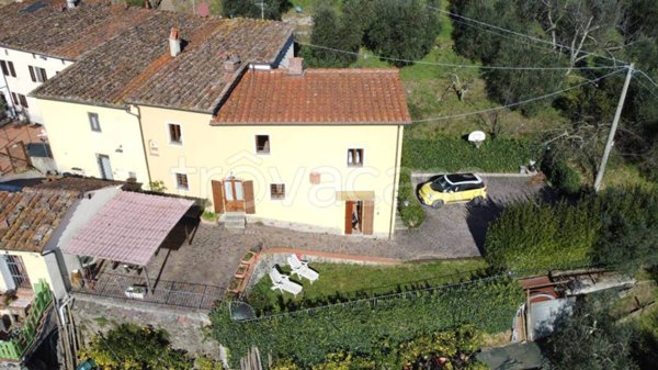 casa indipendente in vendita a Serravalle Pistoiese in zona Castellina