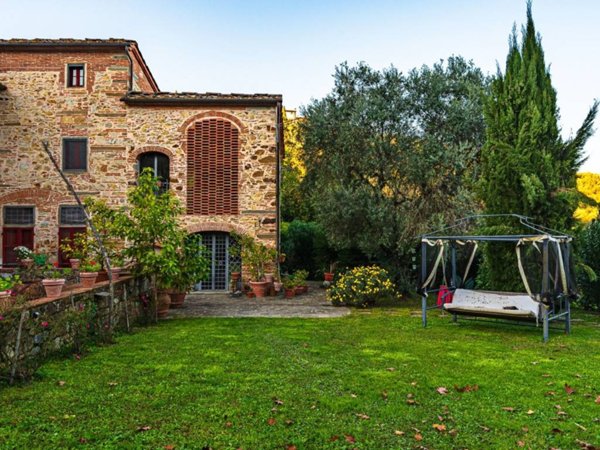 casa indipendente in vendita a Serravalle Pistoiese in zona Vinacciano